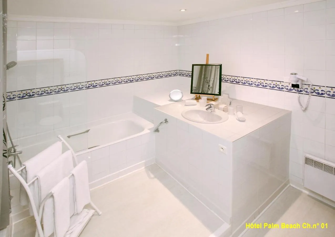 Hotel Palm Beach Cannes 4*,
